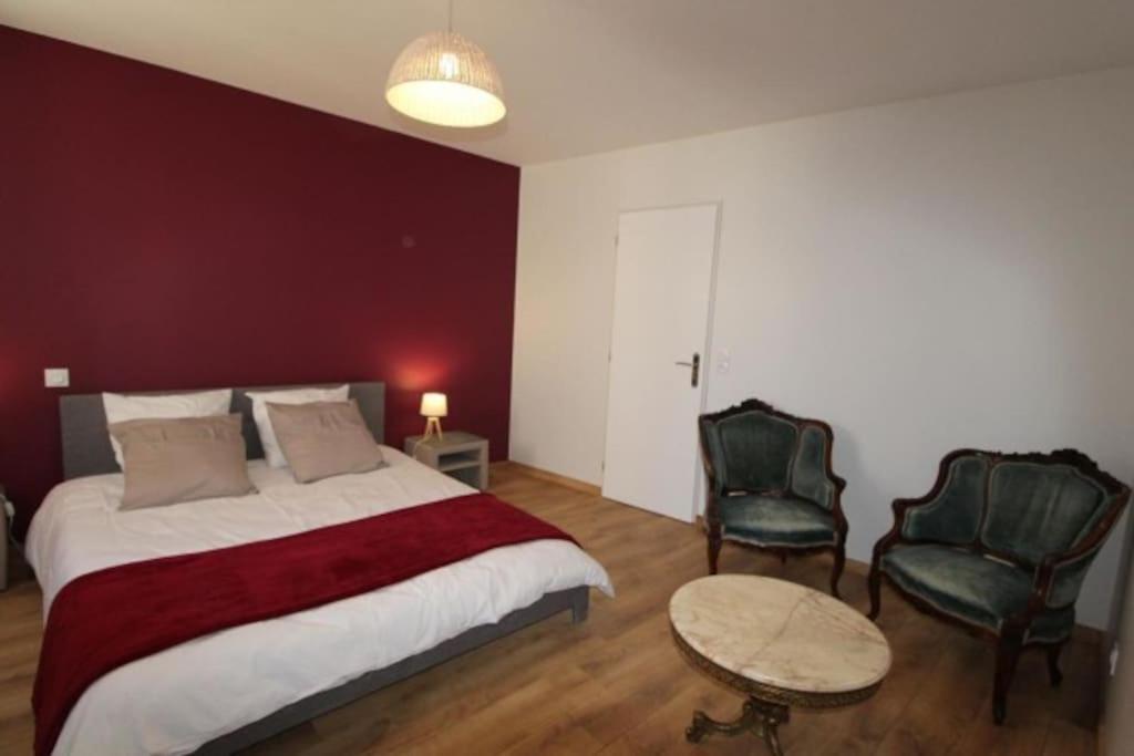 Petit Appartement Confortable Chateaubourg  Bagian luar foto